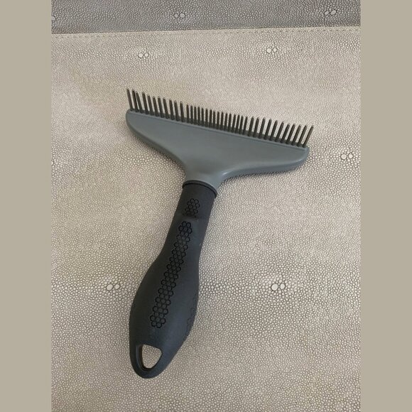 FURminator Grooming Rake, Updated Model for Dog / Cat - Picture 7 of 7